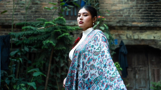 Baby Cashmere Shawl – Ivory with Turquoise & Purple Paisley - Maison Makalu