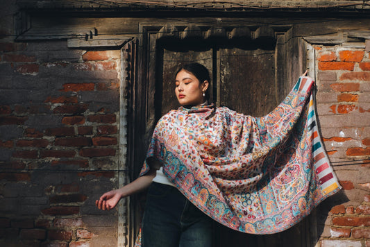 Baby Cashmere Shawl – Ivory Paisley Border - Maison Makalu